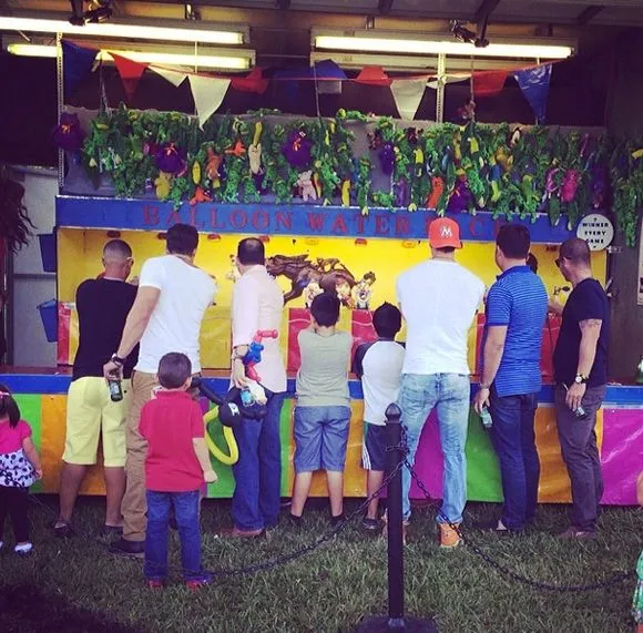 Ponis, juegos mecánicos y mucha diversión, así festeja William ...