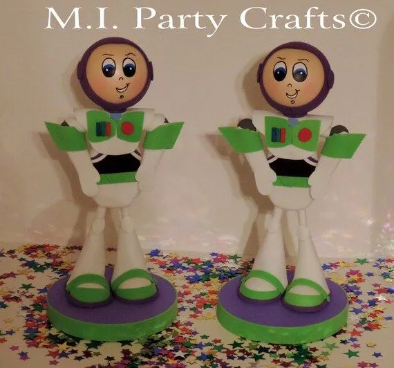 Buzz lightyear cake topper centerpiece fofucho by mipartycrafts Buzz lightyear cake topper centerpiece fofucho by mipartycrafts