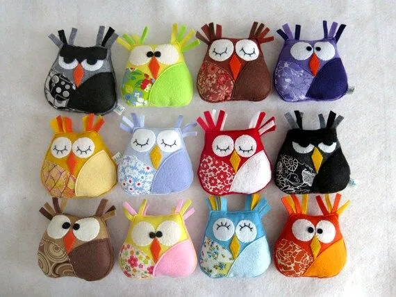 Adorable little owls made with felt / Búhos de por Lilolimon Adorable little owls made with felt / Búhos de por Lilolimon