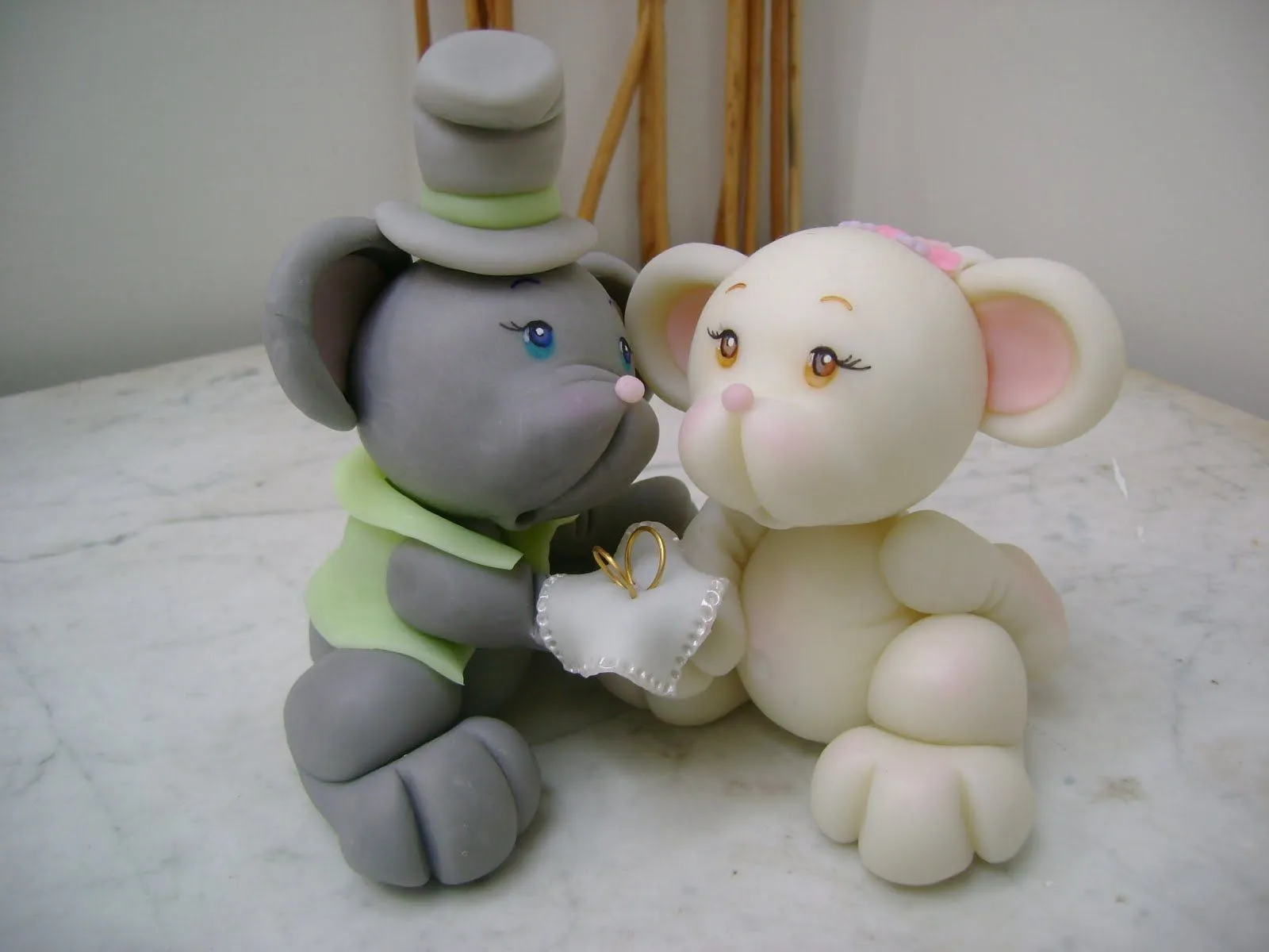 PORCELANA FRÍA,IDEAL PARA CENTROS DE TORTAS Y SOUVENIRS.INFINIDAD DE ... PORCELANA FRÍA,IDEAL PARA CENTROS DE TORTAS Y SOUVENIRS.INFINIDAD DE ...