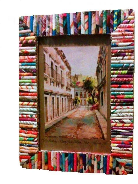 Porta retrato de rollitos de papel reciclado | PORTA RETRATOS ... Porta retrato de rollitos de papel reciclado | PORTA RETRATOS ...