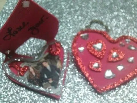 Corazones de amor de goma eva - Imagui
