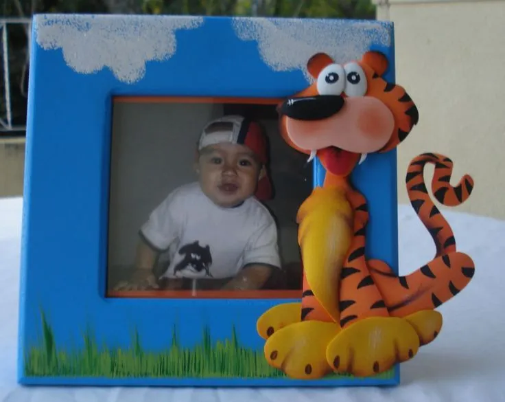 Portarretrato en Madera decorado con Fomi (Tigre) | Gomma crepla ...