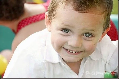 Poses naturales para fotografiar niños | Todos Somos Uno