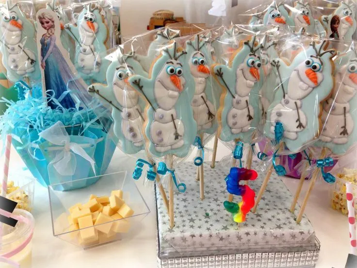 Postres para tu fiesta de frozen!! facebook.com/pmasideco ...