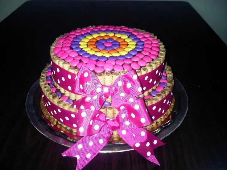 Torta de chocolate con pirulin | Para Dulcear | Pinterest | Chocolates