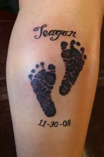 PRECIOSOS TATUAJES DE HUELLAS DE BEBES | Belagoria | la web de los ... PRECIOSOS TATUAJES DE HUELLAS DE BEBES | Belagoria | la web de los ...