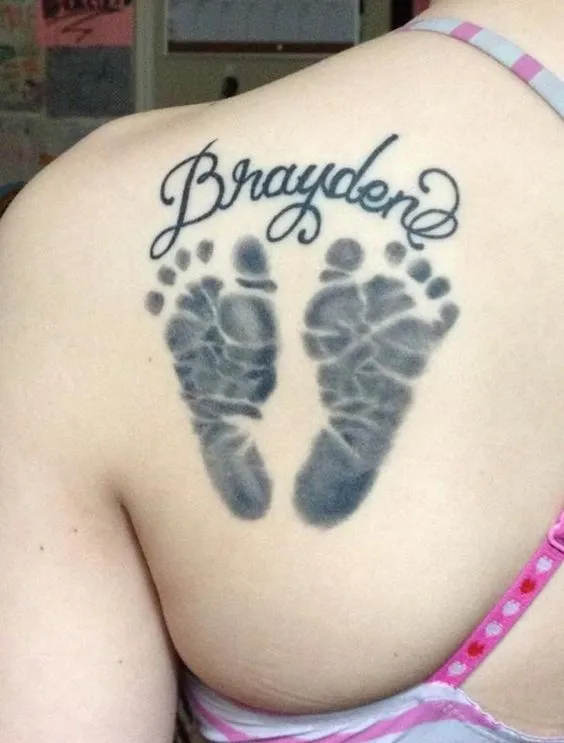 PRECIOSOS TATUAJES DE HUELLAS DE BEBES | Belagoria | la web de los ... PRECIOSOS TATUAJES DE HUELLAS DE BEBES | Belagoria | la web de los ...