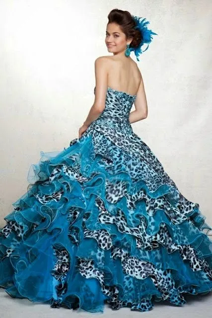 Preciosos Vestidos de Fiesta de 15 Años de varios colores ...