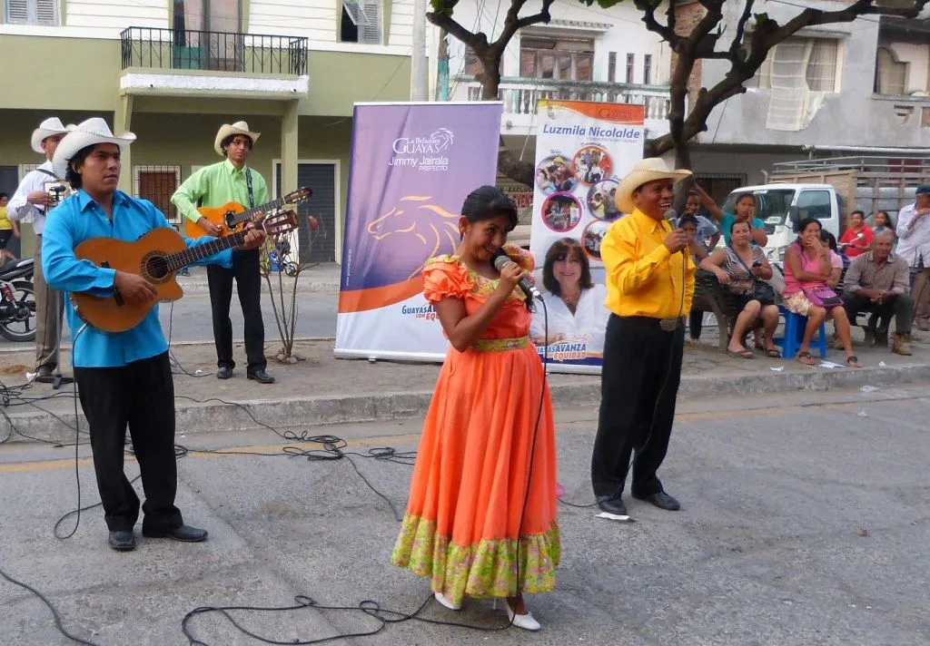 La Prefectura presentó a 'Los montubios del tablao' en Balzar ... La Prefectura presentó a 'Los montubios del tablao' en Balzar ...
