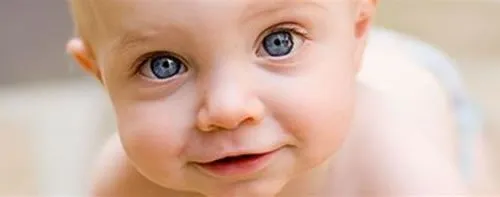 Preguntas y respuestas curiosas: ¿Por qué nacen los bebés con ojos ... Preguntas y respuestas curiosas: ¿Por qué nacen los bebés con ojos ...