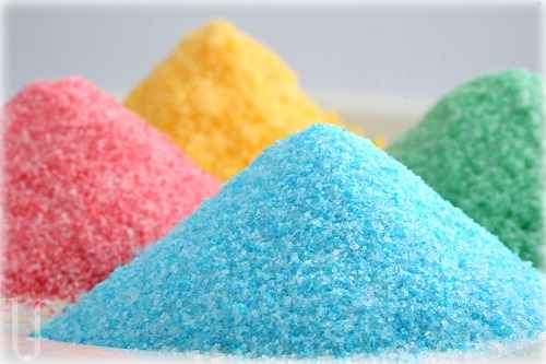 Cómo preparar azúcar de colores para uso escolar. Cómo preparar azúcar de colores para uso escolar.