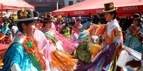 Preseleccionan a candidatas a Cholita Paceña y Cholita con Ñek'e ... Preseleccionan a candidatas a Cholita Paceña y Cholita con Ñek'e ...
