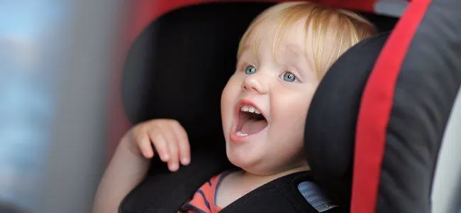 Prevención de accidentes en el coche. Sillas de auto para bebés y ... Prevención de accidentes en el coche. Sillas de auto para bebés y ...