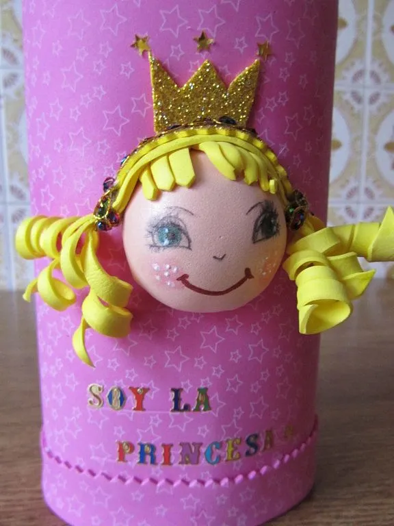 princesa en goma eva | Aprender manualidades es facilisimo. princesa en goma eva | Aprender manualidades es facilisimo.