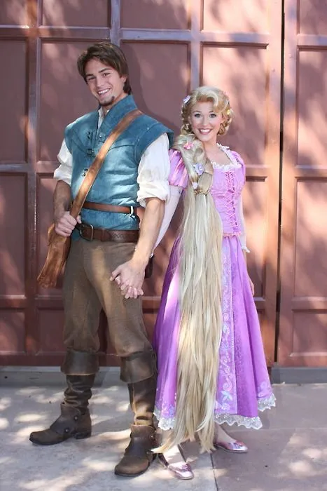 Princesas Disney: Video + Fotos de Rapunzel & Flynn en Disneyland