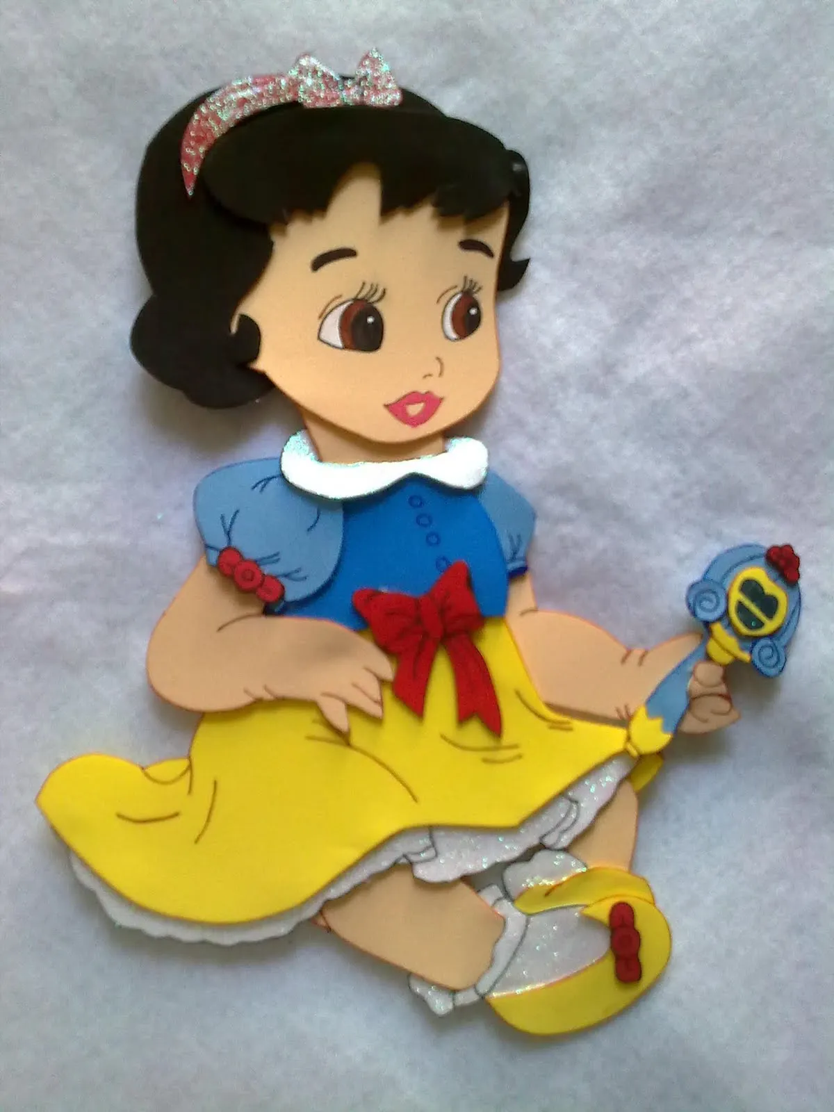 Princesas en foamy estas las hice en un curso gracias a la maestra ... Princesas en foamy estas las hice en un curso gracias a la maestra ...