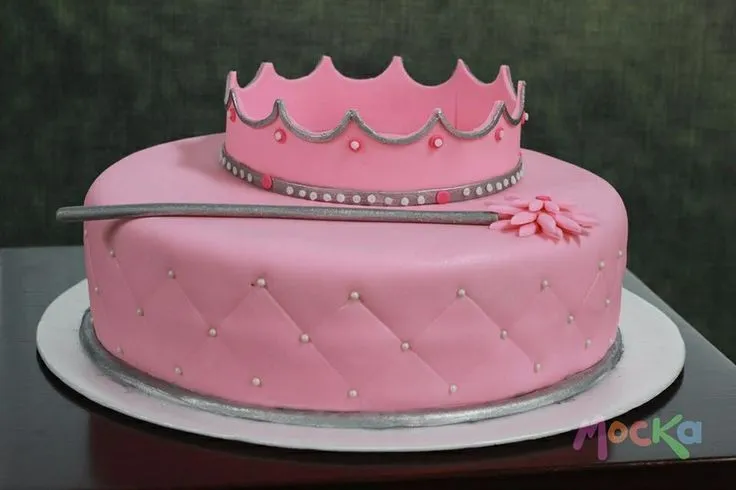 Princess #Crown #Cake #ponque #torta #mocka #pastel #cakeshop ... Princess #Crown #Cake #ponque #torta #mocka #pastel #cakeshop ...
