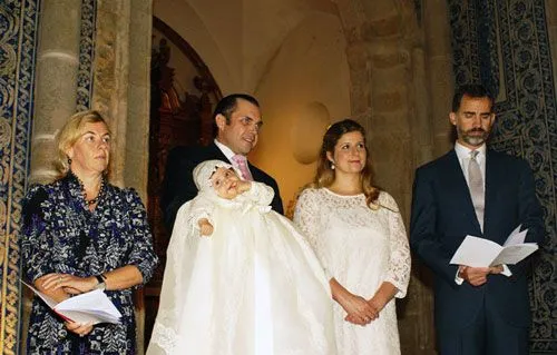 El príncipe Felipe hace 'doblete' de ceremonias