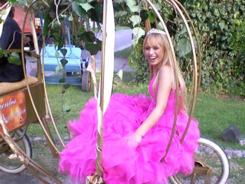 probando el carruage de cenicienta - YouTube probando el carruage de cenicienta - YouTube