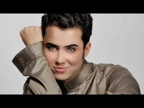 PROGRAMA N° 200 - 31.05.2013 - EL HOMBRE MÁS LINDO DEL MUNDO - YouTube PROGRAMA N° 200 - 31.05.2013 - EL HOMBRE MÁS LINDO DEL MUNDO - YouTube