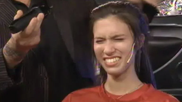 Un programa obliga a chicas de 17 años a pelarse por un viaje de ...