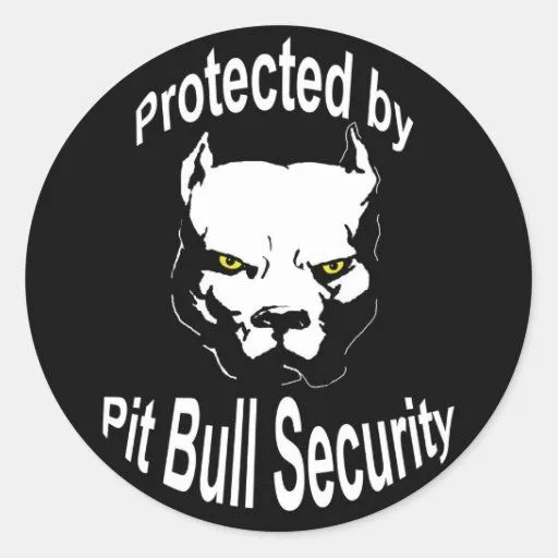 Protegido por seguridad del pitbull etiquetas redondas | Zazzle