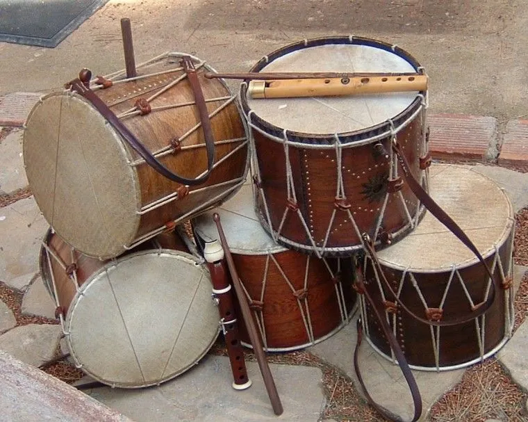 PROYECTO AL SON DEL TAMBOR IDENTIDAD CULTURAL!!