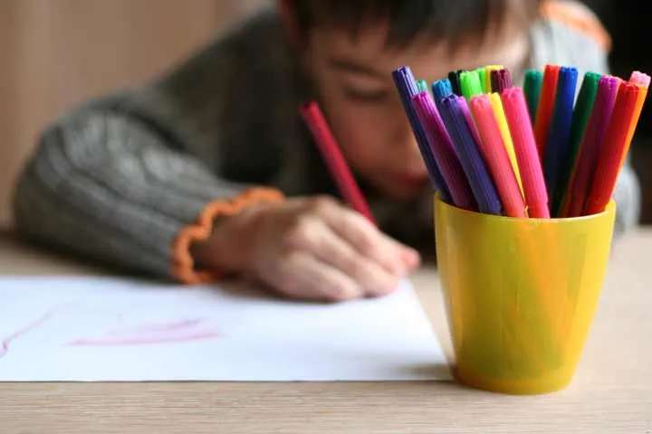 IMAGENES DE NIÑOS DIBUJANDO - Imagui