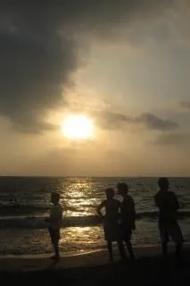 puesta de sol en la playa, por la noche | Descargar Fotos gratis