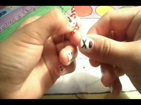 Como hacer una pulsera de chaquira - YouTube