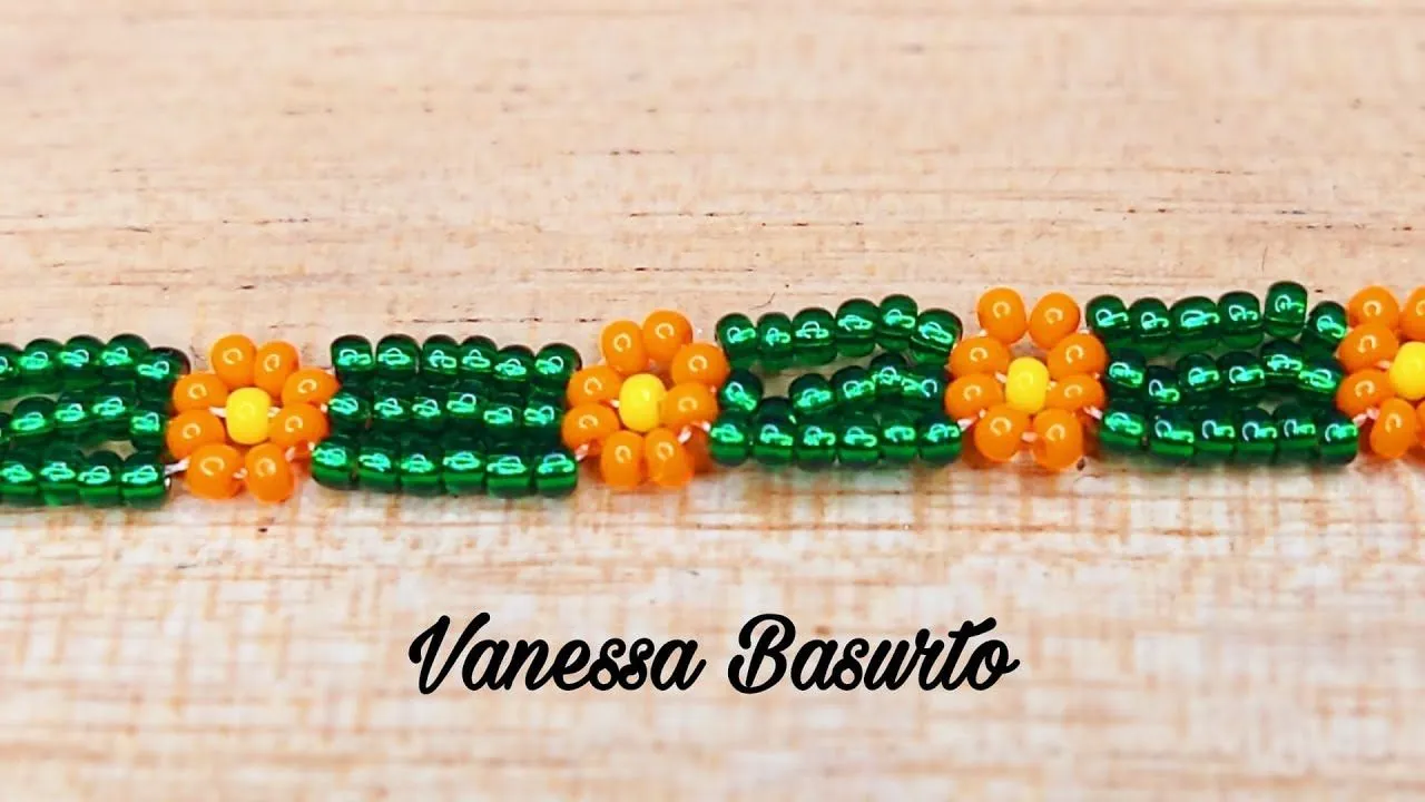 PULSERA DE CHAQUIRAS/ MOSTACILLAS EN FORMA DE FLOR, FACIL DE REALIZAR - YouTube PULSERA DE CHAQUIRAS/ MOSTACILLAS EN FORMA DE FLOR, FACIL DE REALIZAR - YouTube