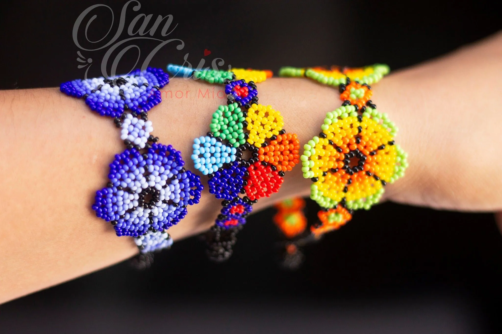 Pulsera Girasol Huichol Chaquiras / Hecho a Mano / Set 6 Piezas – sancris.amormio Pulsera Girasol Huichol Chaquiras / Hecho a Mano / Set 6 Piezas – sancris.amormio