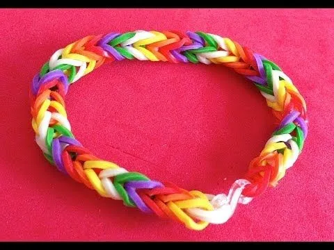 Cómo hacer pulsera de gomitas o ligas. Raimbow loom fishtail - YouTube Cómo hacer pulsera de gomitas o ligas. Raimbow loom fishtail - YouTube