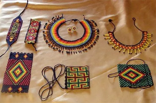 Como hacer pulseras de chaquira paso a paso - Imagui Como hacer pulseras de chaquira paso a paso - Imagui