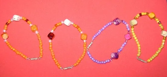 Pulseras de mostacillas modelos - Imagui