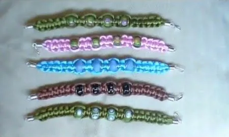Cómo hacer pulseras de nudos ~ Portal de Manualidades Cómo hacer pulseras de nudos ~ Portal de Manualidades