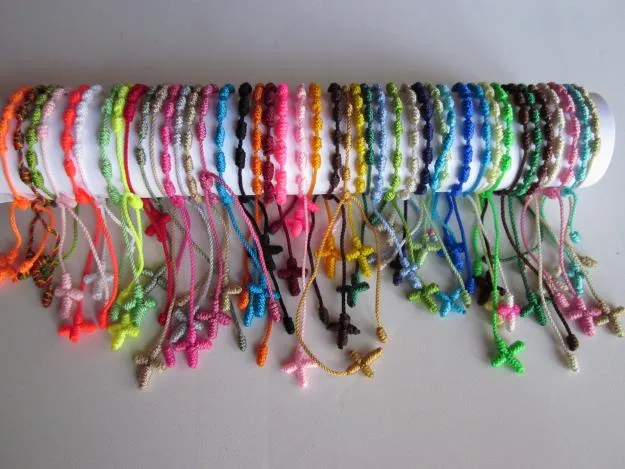 Pulseras de shakiras - Imagui