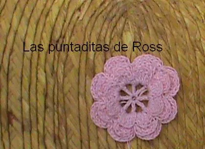Las puntaditas de ROSS: Florecita