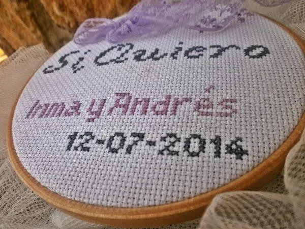 punto de cruz novios | Preparar tu boda es facilisimo.com