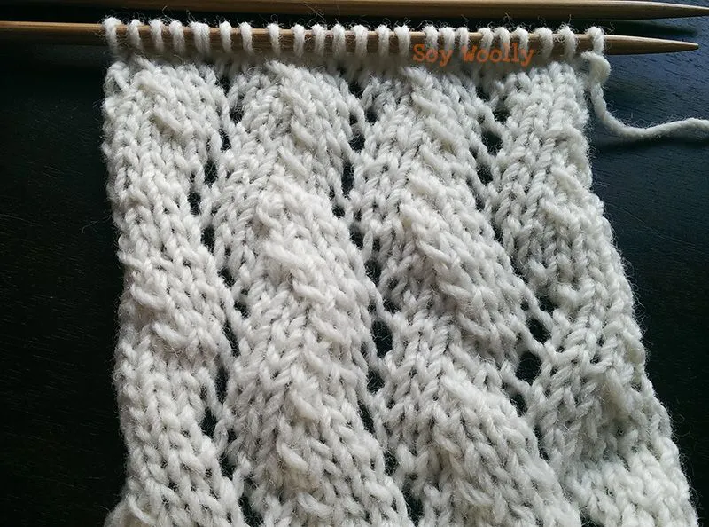 Punto de Encaje en Zig Zag: un calado casi trenza! Soy Woolly ... Punto de Encaje en Zig Zag: un calado casi trenza! Soy Woolly ...