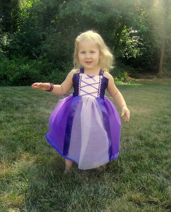 Púrpura rayado púrpura de la chispa Rapunzel princesa del vestido ... Púrpura rayado púrpura de la chispa Rapunzel princesa del vestido ...