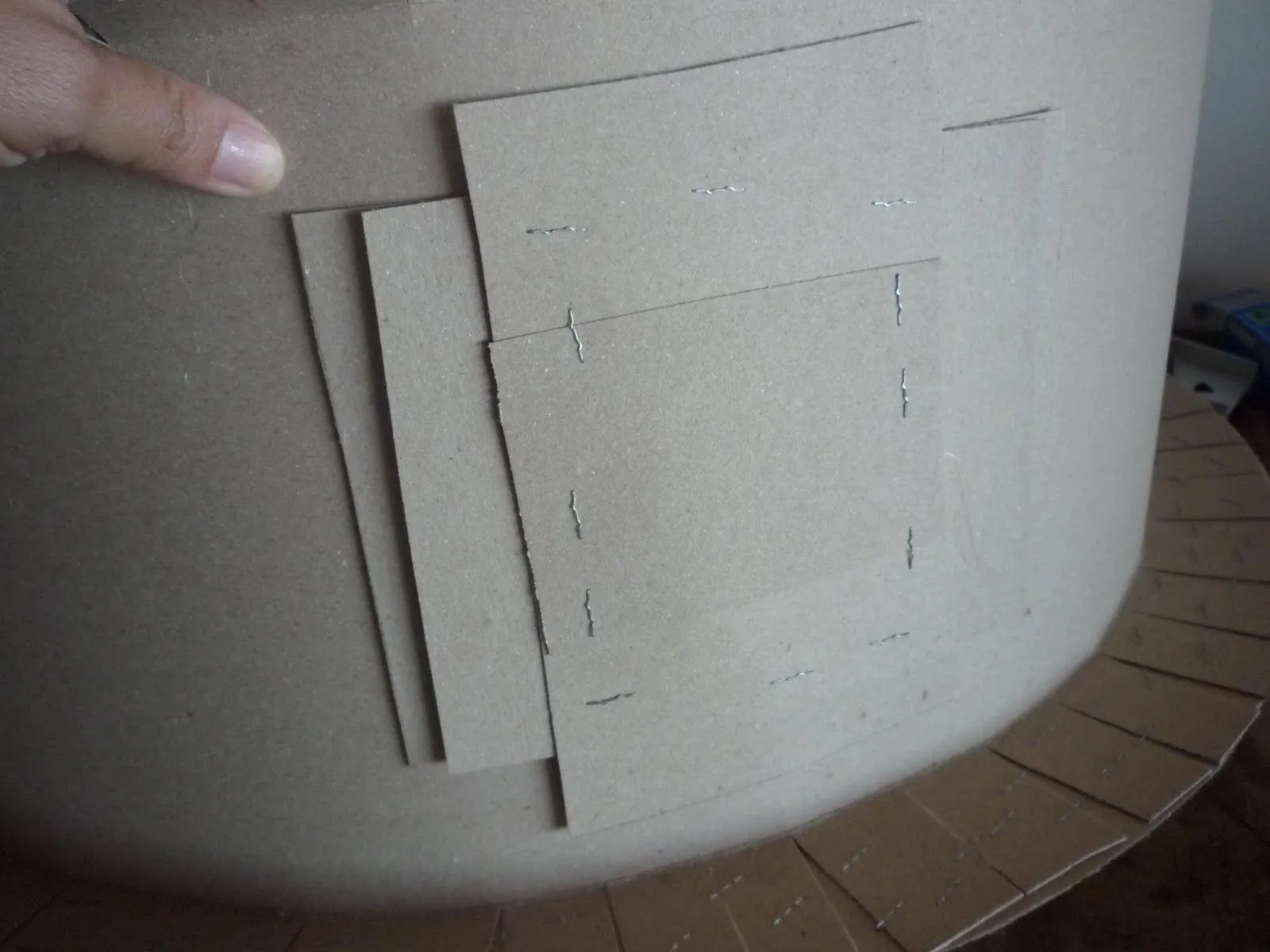 Q'LINDO Manualidades: PASO A PASO PARA ELABORAR UNA PIÑATA..