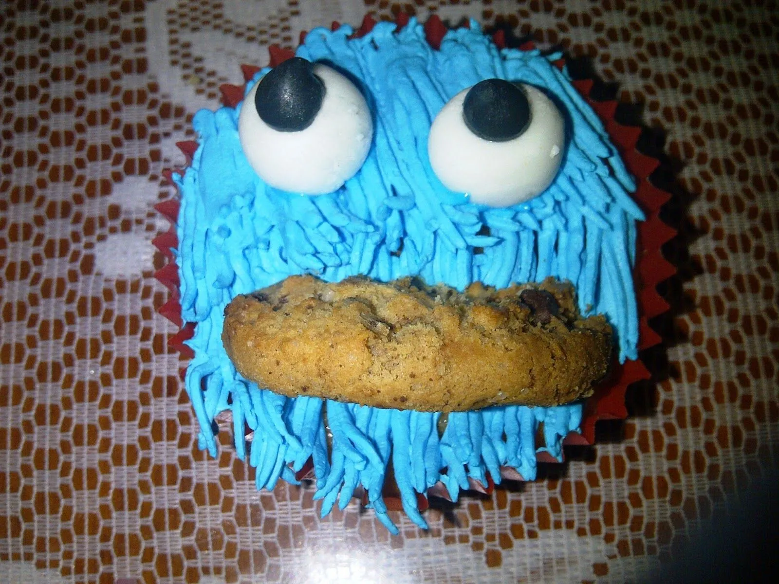 Con "Amor" Sabe Mejor. .: "Cupcakes de Fresa Monstruos Come ... Con "Amor" Sabe Mejor. .: "Cupcakes de Fresa Monstruos Come ...