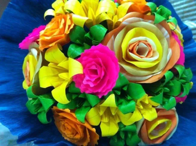 ramo de flores de origami | facilisimo.com