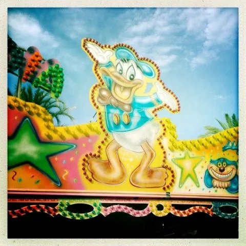 RAMÓN GRAU. Director of Photography: iPhone . Tarde con Miki Maus ...