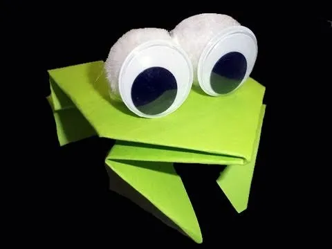 Cómo hacer una rana saltarina origami - YouTube Cómo hacer una rana saltarina origami - YouTube