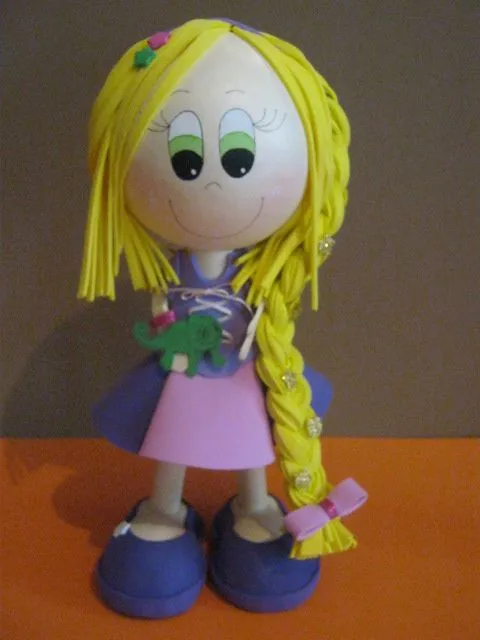 Moldes de rapunzel en goma eva - Imagui