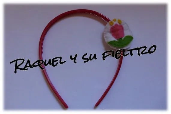Raquel y su fieltro: Organizador de diademas de Dora la Exploradora Raquel y su fieltro: Organizador de diademas de Dora la Exploradora