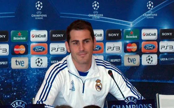 Real Madrid Goalkeeper Iker Casillas: Barcelona's Lionel Messi Is ...